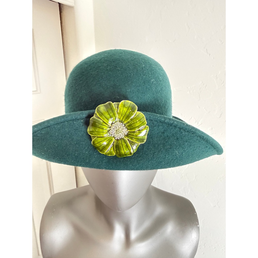 Green Wool Felt Wide Brim Flower Pin Hat Cottagecore Vintage Inspired